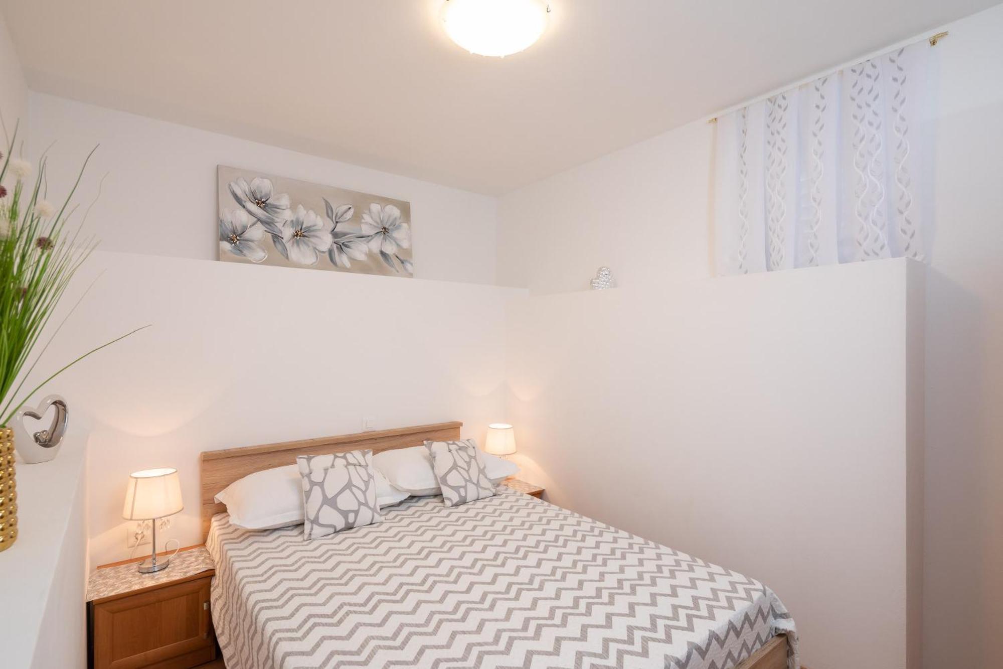 Fba Family Beach Apartments Omis Ruang foto